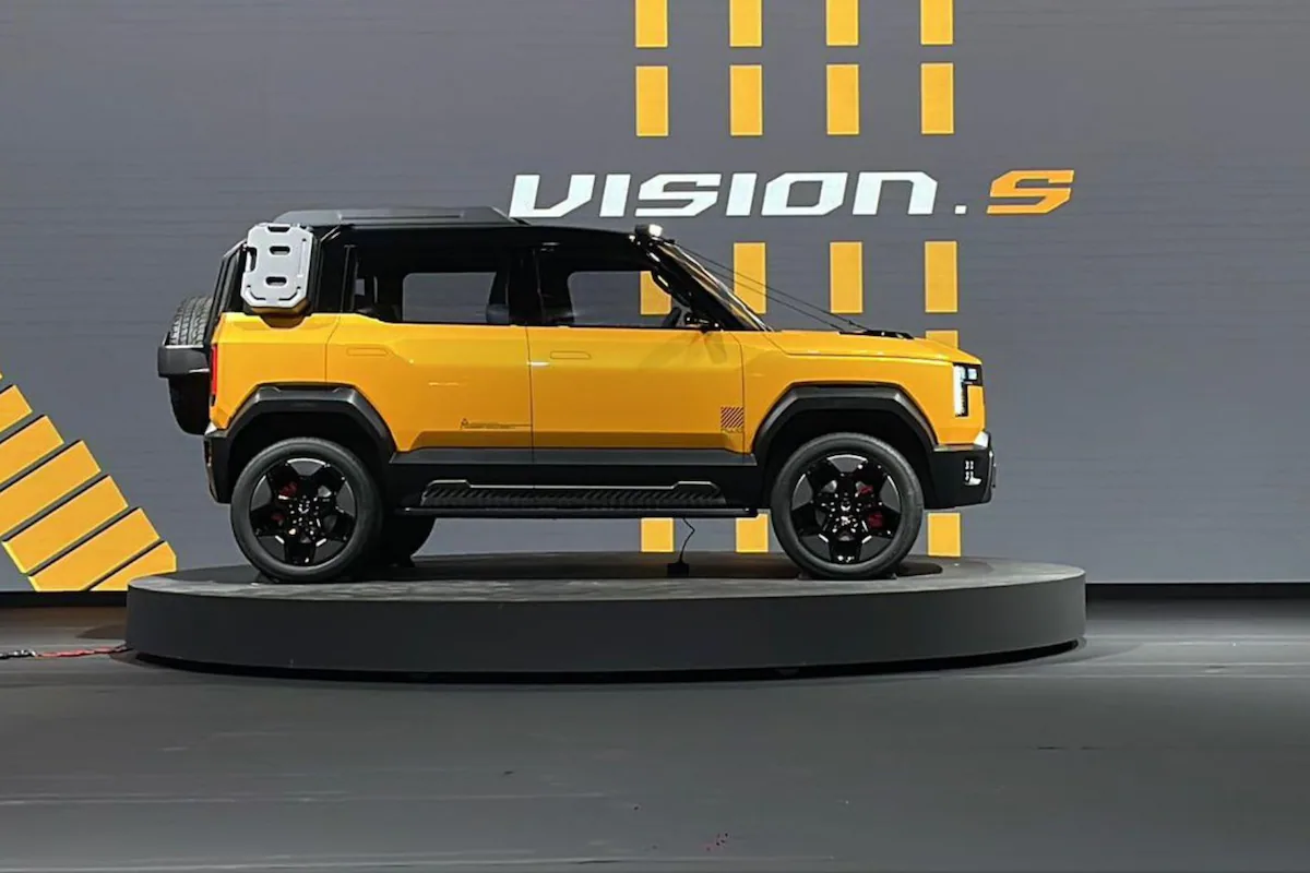 Mahindra Vision S