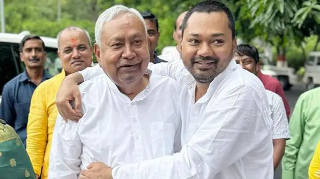 Bihar Politics Update: 10 अप्रैल के बाद तय होगा नया मुख्यमंत्री, NDA में मंथन तेज 1 image 2 KhabarX