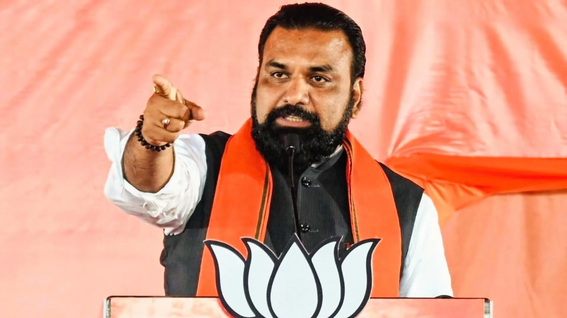 सम्राट चौधरी सरकार के बाद मुठभेड़ों के आंकड़े: बिहार में क्यों बढ़ी चर्चा, क्या कहते हैं आधिकारिक आंकड़े? 1 सम्राट चौधरी सरकार के बाद मुठभेड़ों के आंकड़े